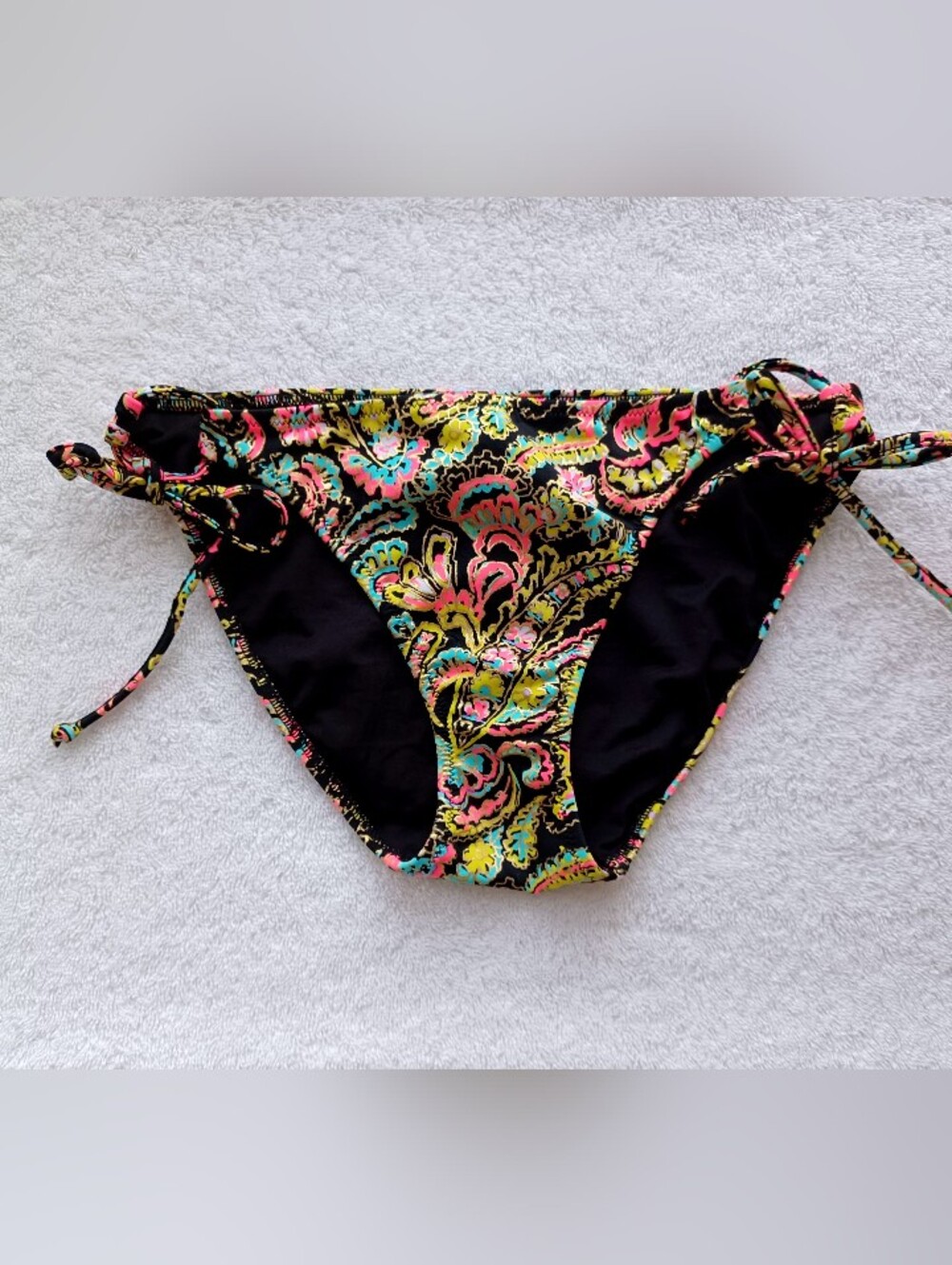 Victoria's Secret Paisley Floral Print Bikini Bottom size S